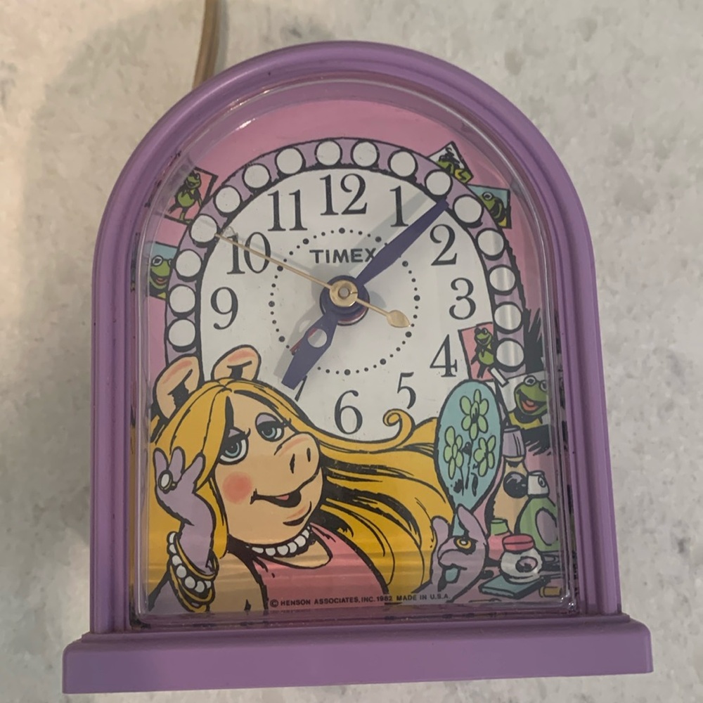 Vintage Miss Piggy Timex Alarm Clock